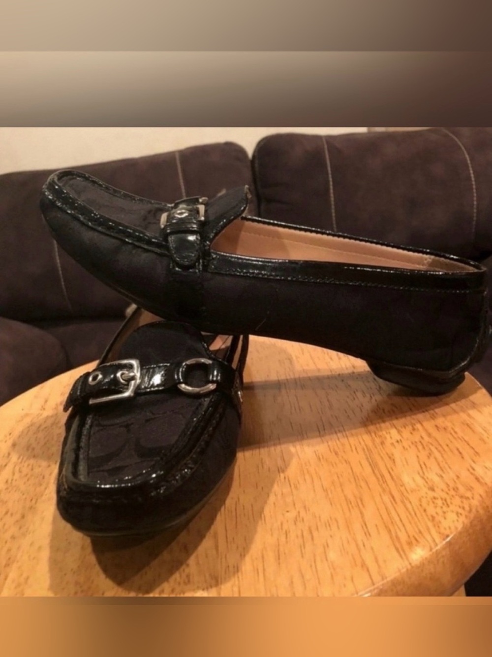 Authentic black Womens leather coach size 7M.
